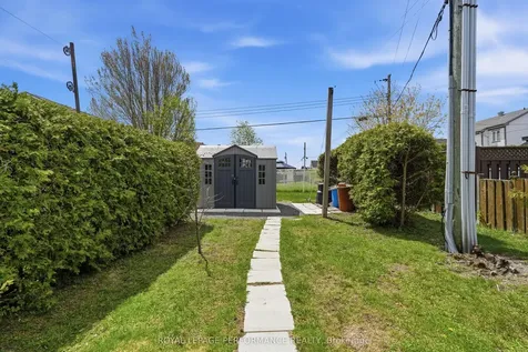 768 Nelson Street W Hawkesbury ON K6A 3P2
