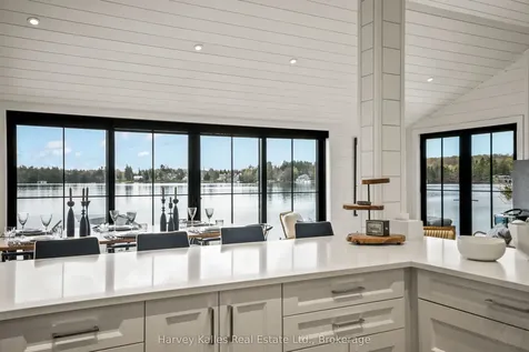 1377 Peninsula Road Muskoka Lakes ON P0B 1J0