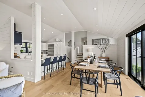 1377 Peninsula Road Muskoka Lakes ON P0B 1J0