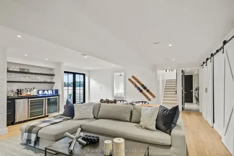 1377 Peninsula Road Muskoka Lakes ON P0B 1J0