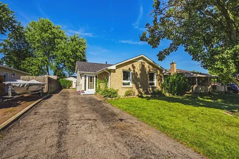 235 Larch Street Hamilton ON L8T 4P5