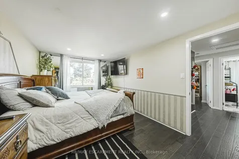 235 Larch Street Hamilton ON L8T 4P5