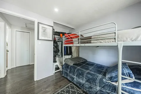 235 Larch Street Hamilton ON L8T 4P5