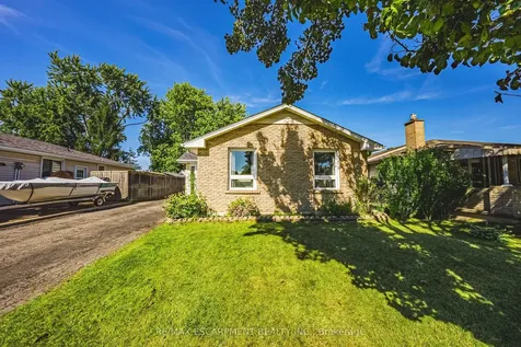 235 Larch Street Hamilton ON L8T 4P5