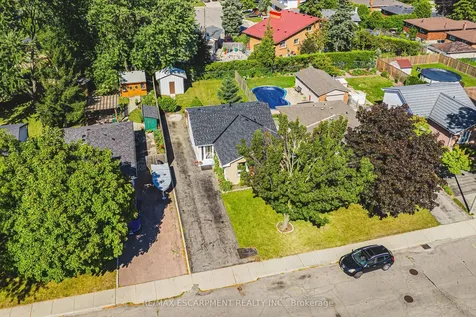 235 Larch Street Hamilton ON L8T 4P5