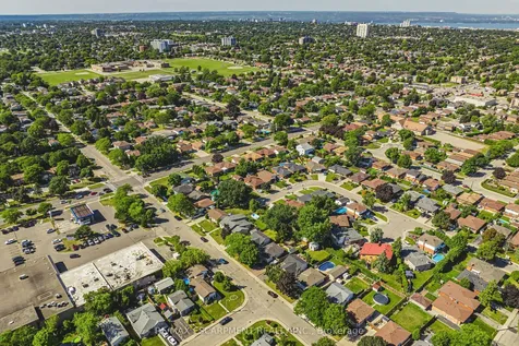 235 Larch Street Hamilton ON L8T 4P5