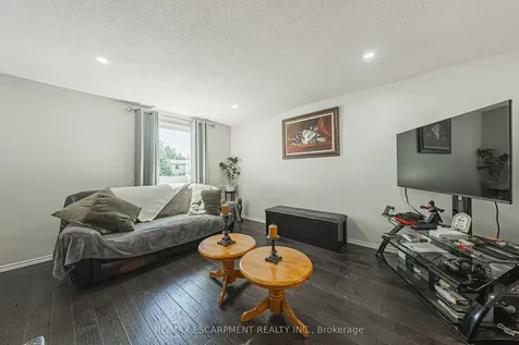 235 Larch Street Hamilton ON L8T 4P5