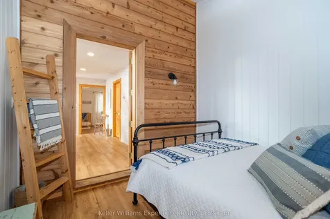 1317 West Lionshead Road Gravenhurst ON N0H 1W0