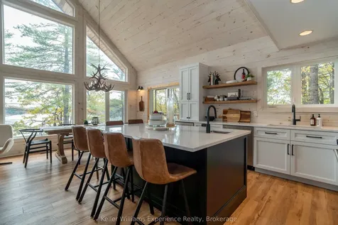 1317 West Lionshead Road Gravenhurst ON N0H 1W0