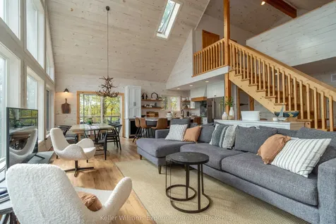 1317 West Lionshead Road Gravenhurst ON N0H 1W0