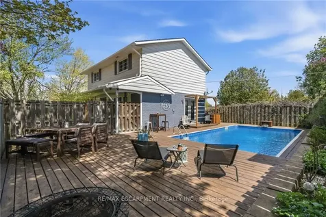 66 Skyline Drive Hamilton ON L9C 3S6