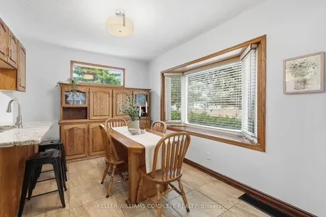 507 Queensdale Avenue E Hamilton ON L8V 1K7