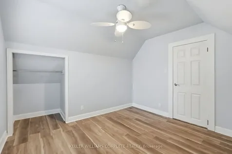 507 Queensdale Avenue E Hamilton ON L8V 1K7
