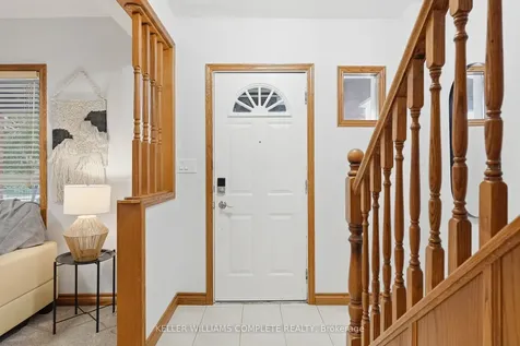 507 Queensdale Avenue E Hamilton ON L8V 1K7