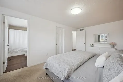 31 Tisdale Court Kitchener ON N2A 4H5