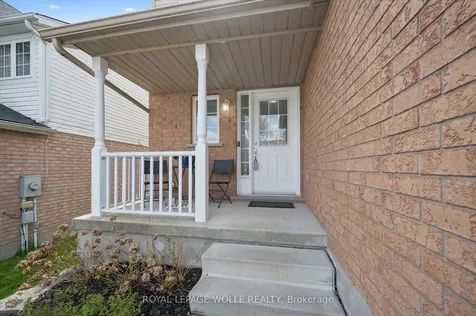 31 Tisdale Court Kitchener ON N2A 4H5