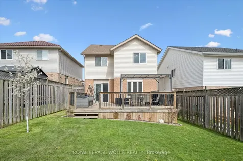 31 Tisdale Court Kitchener ON N2A 4H5