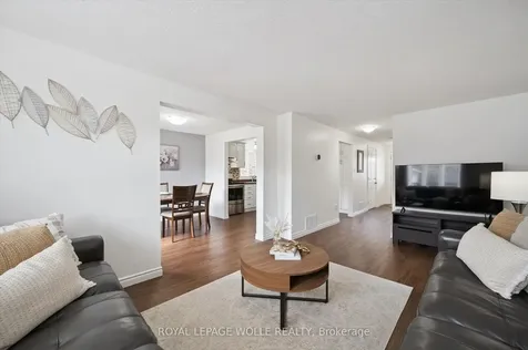 31 Tisdale Court Kitchener ON N2A 4H5