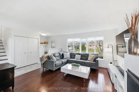 168 Inverness Crescent Kingston ON K7M 6N7