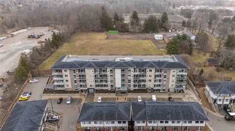 16 Markle Crescent Hamilton ON L9G 0H4