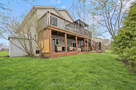 7852 Charnwood Avenue Niagara Falls ON L2H 3E2