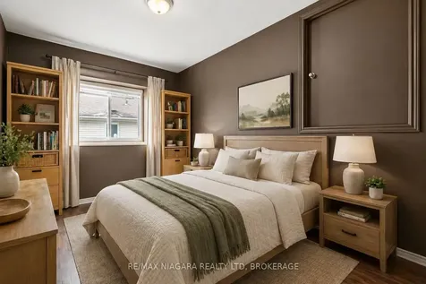 7852 Charnwood Avenue Niagara Falls ON L2H 3E2