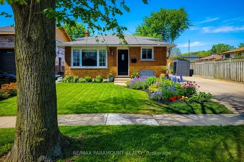 2827 Fredonia Drive Niagara Falls ON L2J 3M8