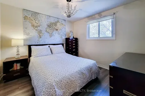 2827 Fredonia Drive Niagara Falls ON L2J 3M8