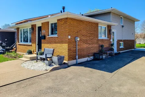 2827 Fredonia Drive Niagara Falls ON L2J 3M8