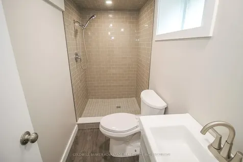 123 Dain Avenue Welland ON L3B 3E5