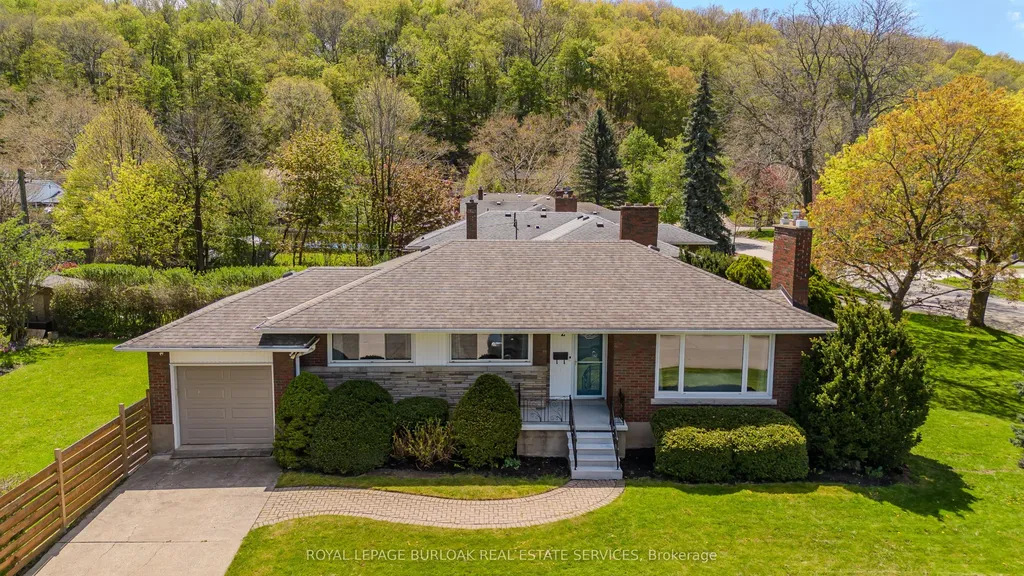 2 Glenbarr Road St. Catharines ON L2T 1Y1