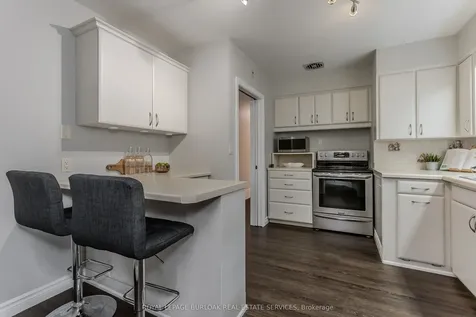 2 Glenbarr Road St. Catharines ON L2T 1Y1