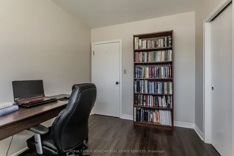 2 Glenbarr Road St. Catharines ON L2T 1Y1