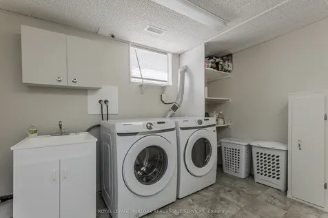 2 Glenbarr Road St. Catharines ON L2T 1Y1