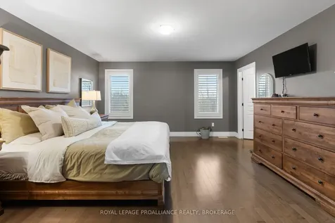 89 Hartwood Crescent Greater Napanee ON K7R 0A8