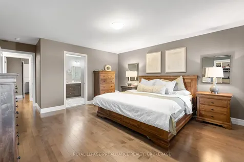 89 Hartwood Crescent Greater Napanee ON K7R 0A8