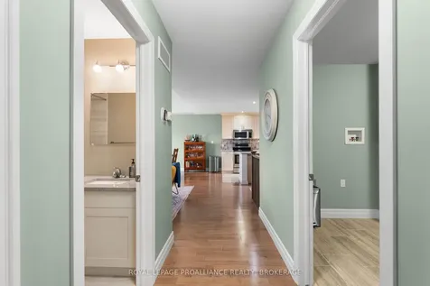 89 Hartwood Crescent Greater Napanee ON K7R 0A8