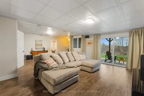 89 Hartwood Crescent Greater Napanee ON K7R 0A8
