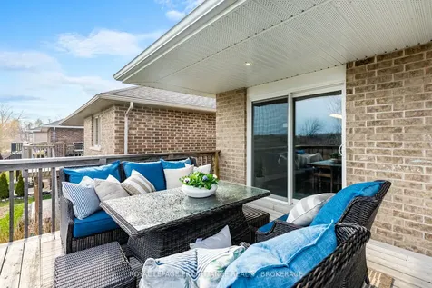 89 Hartwood Crescent Greater Napanee ON K7R 0A8