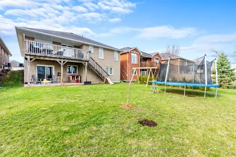 89 Hartwood Crescent Greater Napanee ON K7R 0A8