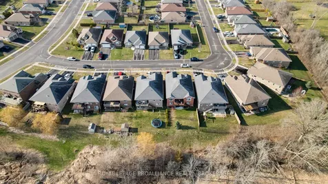 89 Hartwood Crescent Greater Napanee ON K7R 0A8