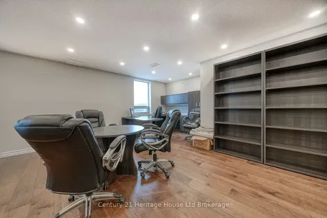 1033 Pattullo Avenue Woodstock ON N4V 1C8