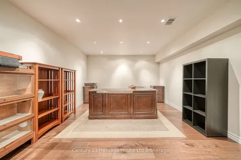 1033 Pattullo Avenue Woodstock ON N4V 1C8