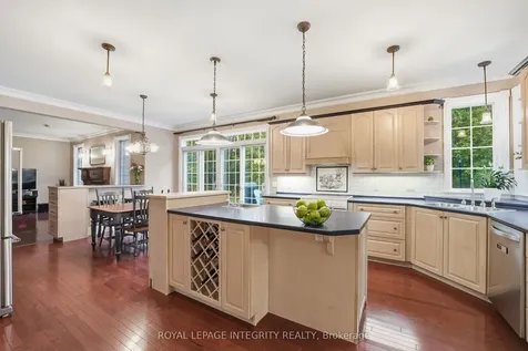 42 Marchvale Drive Kanata ON K2W 1C2