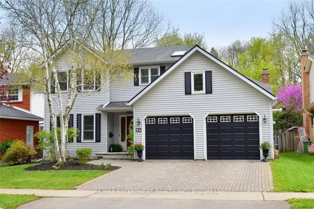 34 Pimlico Drive Hamilton ON L9H 6J5