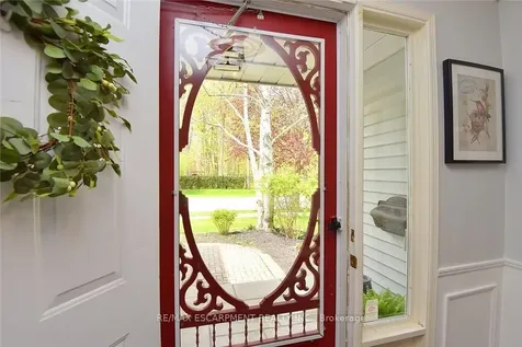 34 Pimlico Drive Hamilton ON L9H 6J5