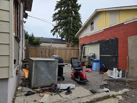 4550 Crysler Avenue Niagara Falls ON L2E 3V4