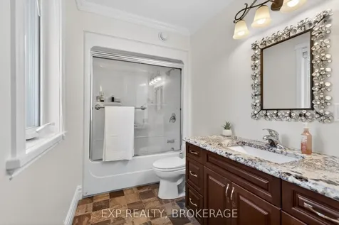 1800 Sydenham Road Kingston ON K7L 4V4