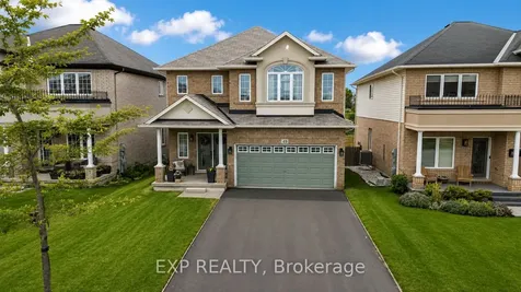 49 Lampman Drive Grimsby ON L3M 0E5