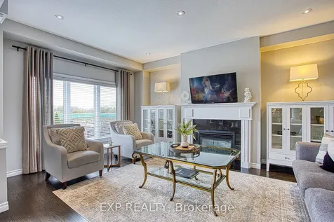 49 Lampman Drive Grimsby ON L3M 0E5